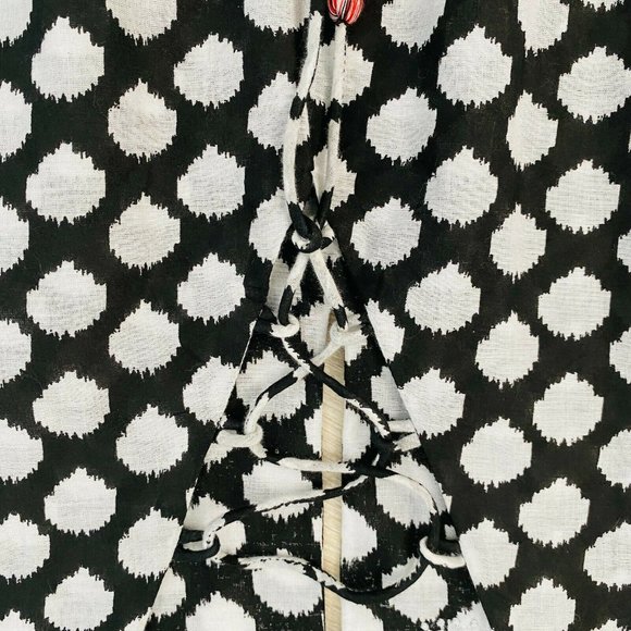 Naudic Women's Long Top Split Sides Size XS - Picture 6 of 8